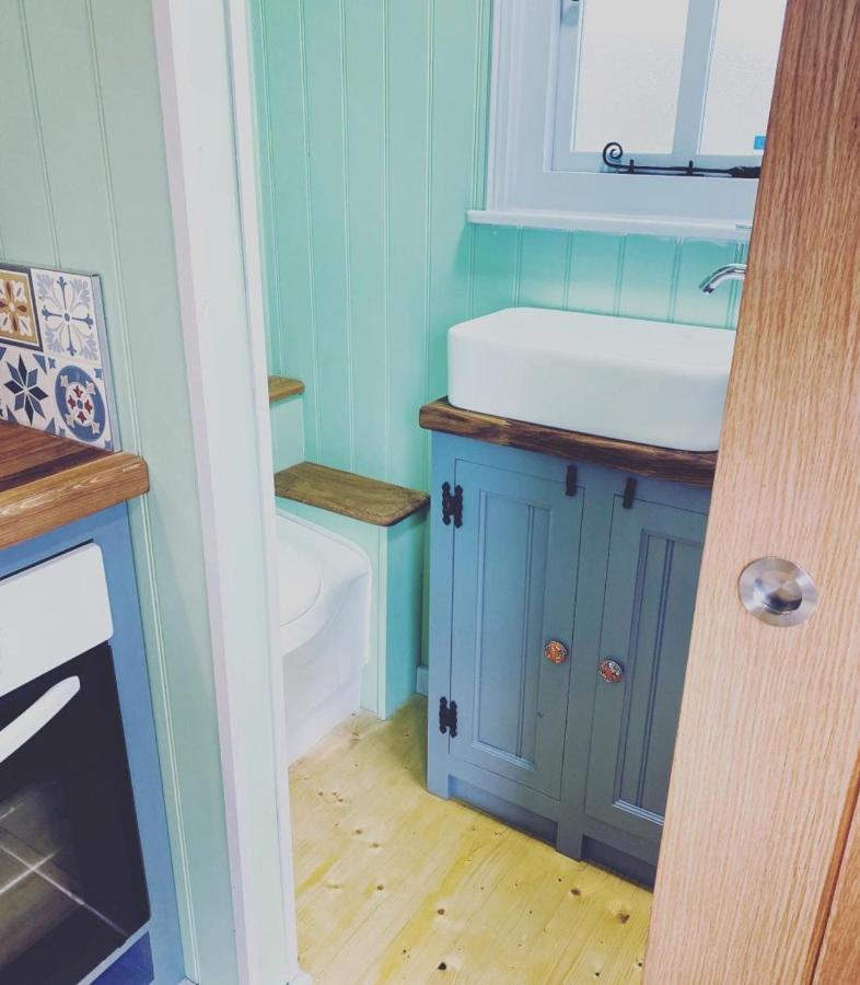 Jasmine The Shepherd Hut Woodhall Spa Exterior foto