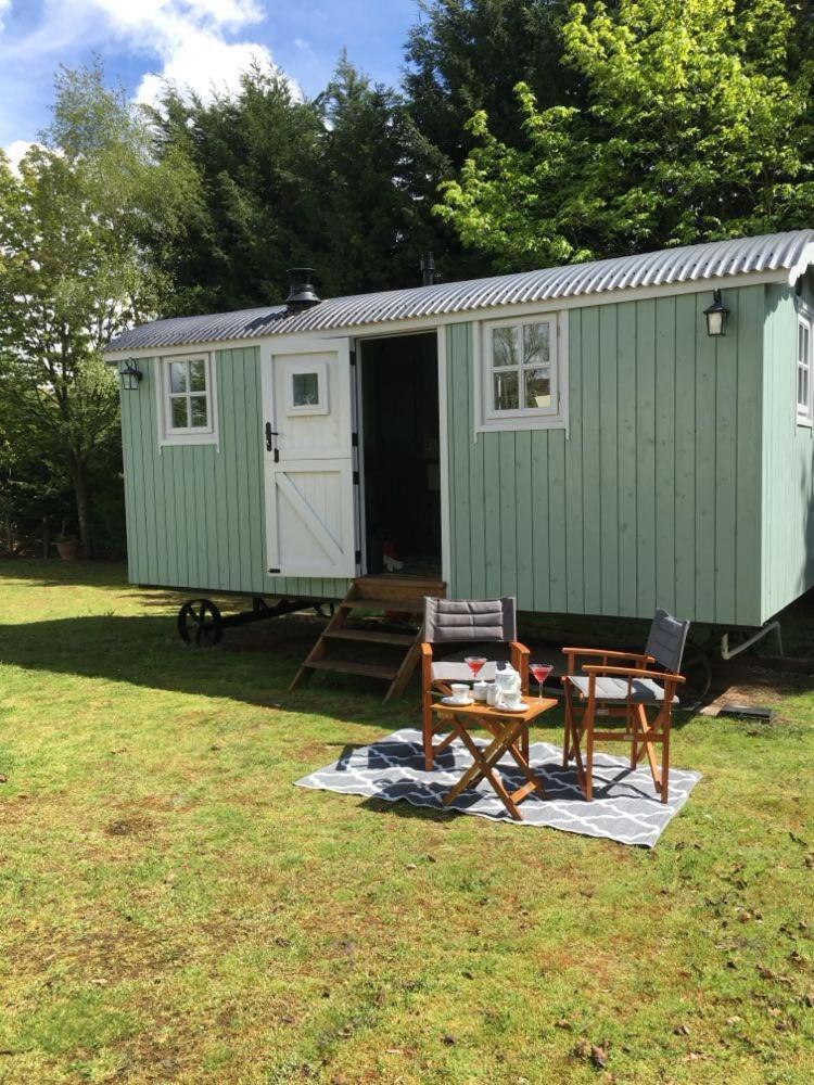 Jasmine The Shepherd Hut Woodhall Spa Exterior foto